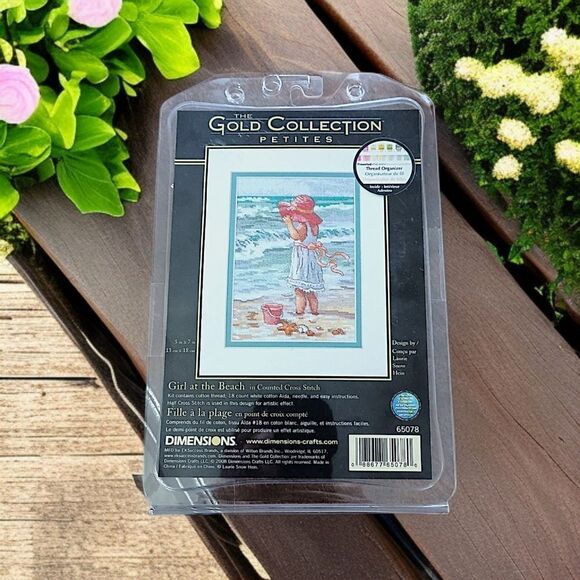 Dimensions Cross Stitch Kit Gold Petites Girl At The Beach #65078 Coastal Beachy - Picture 6 of 12